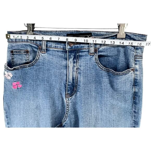 Venezia Jeans Womens 14 Blue Floral Embroidery Straight High Rise Boho Cottage - Picture 5 of 12